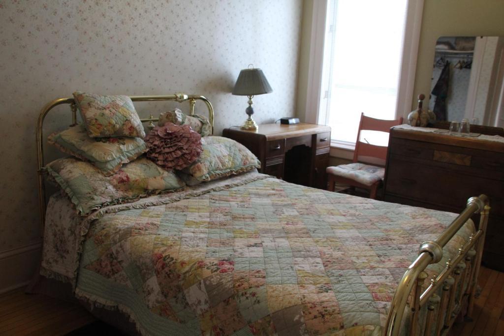 Downtown Bed & Breakfast Moncton Habitación foto