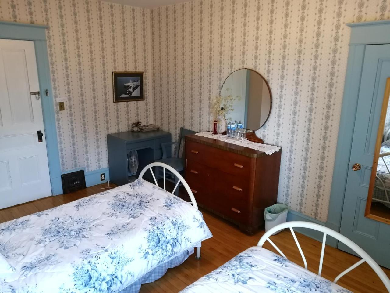 Downtown Bed & Breakfast Moncton Exterior foto